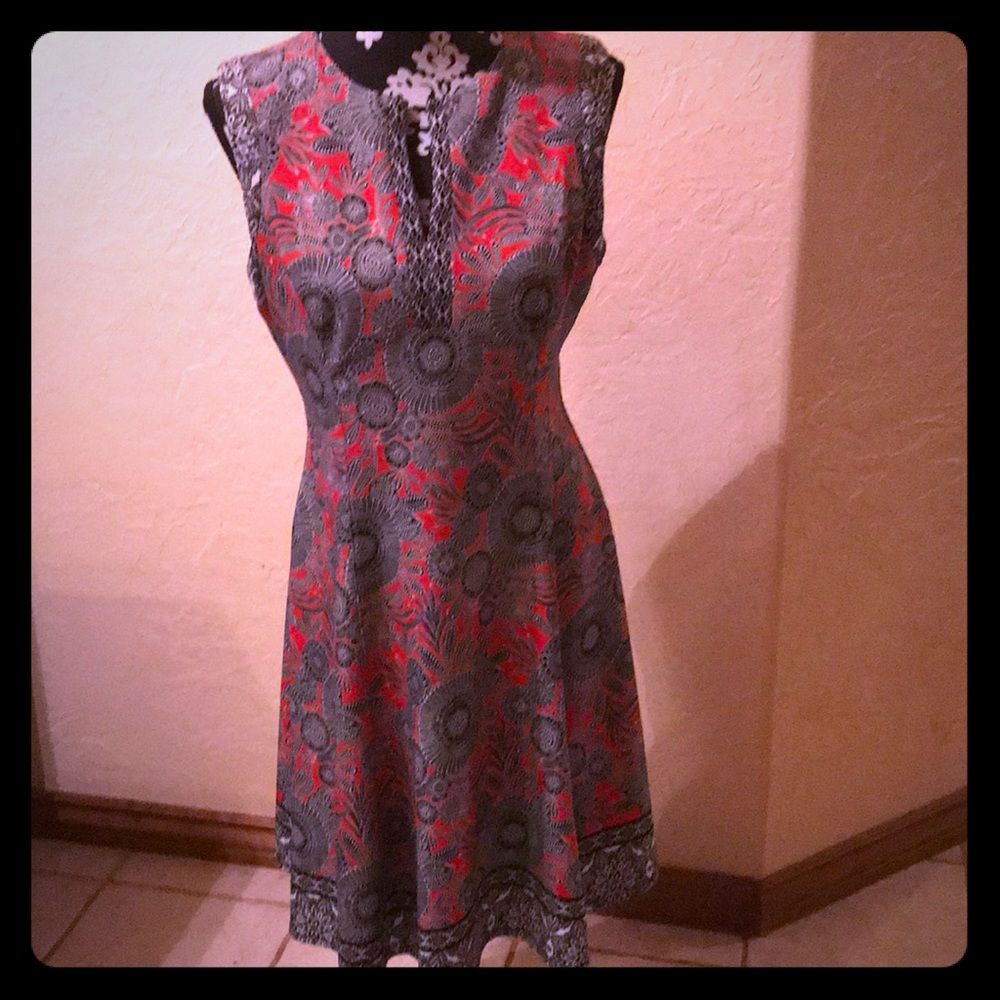 Attractive Liz Claiborne “career” print dress
